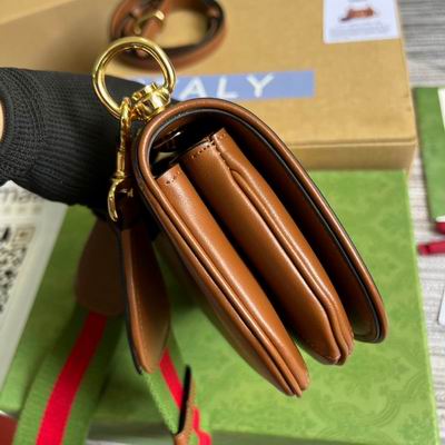 698643 22X13X5.5CM MP  (16)